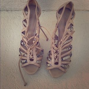 Antonio Melani nude and snake skin pumps